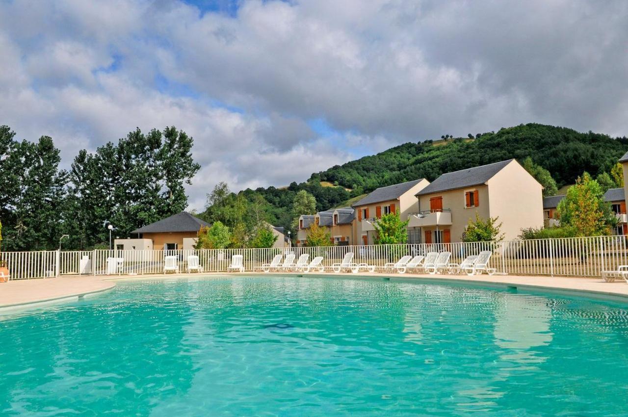 T3 La Savane Saint Geniez D'Olt 2 Piscines Chauffees Dans Une Charmante Residence De Vacances Exterior photo